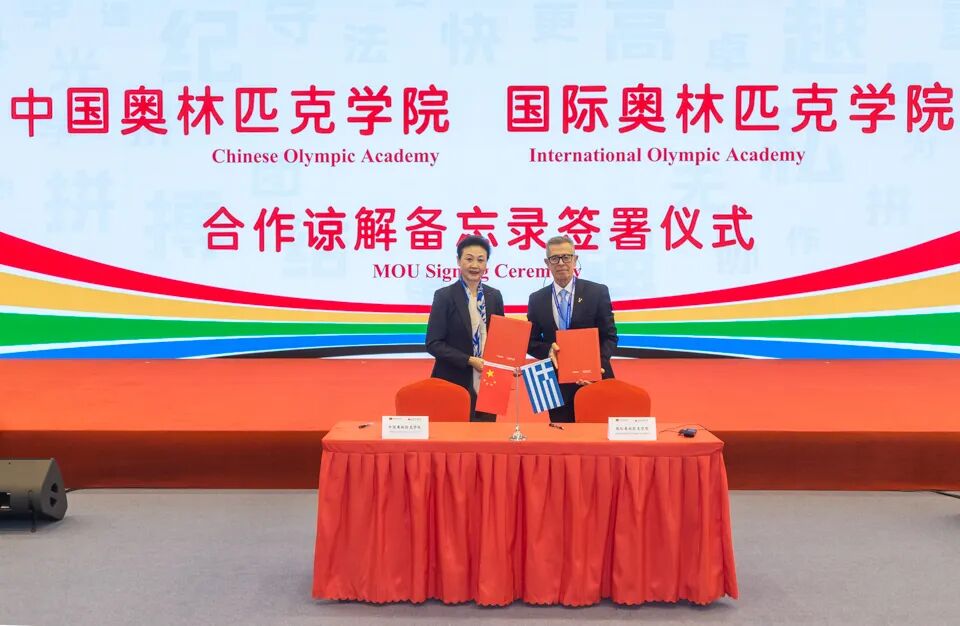 099db2609d914d4a920563b303d2bc0f.jpg 099db2609d914d4a920563b303d2bc0f.jpg