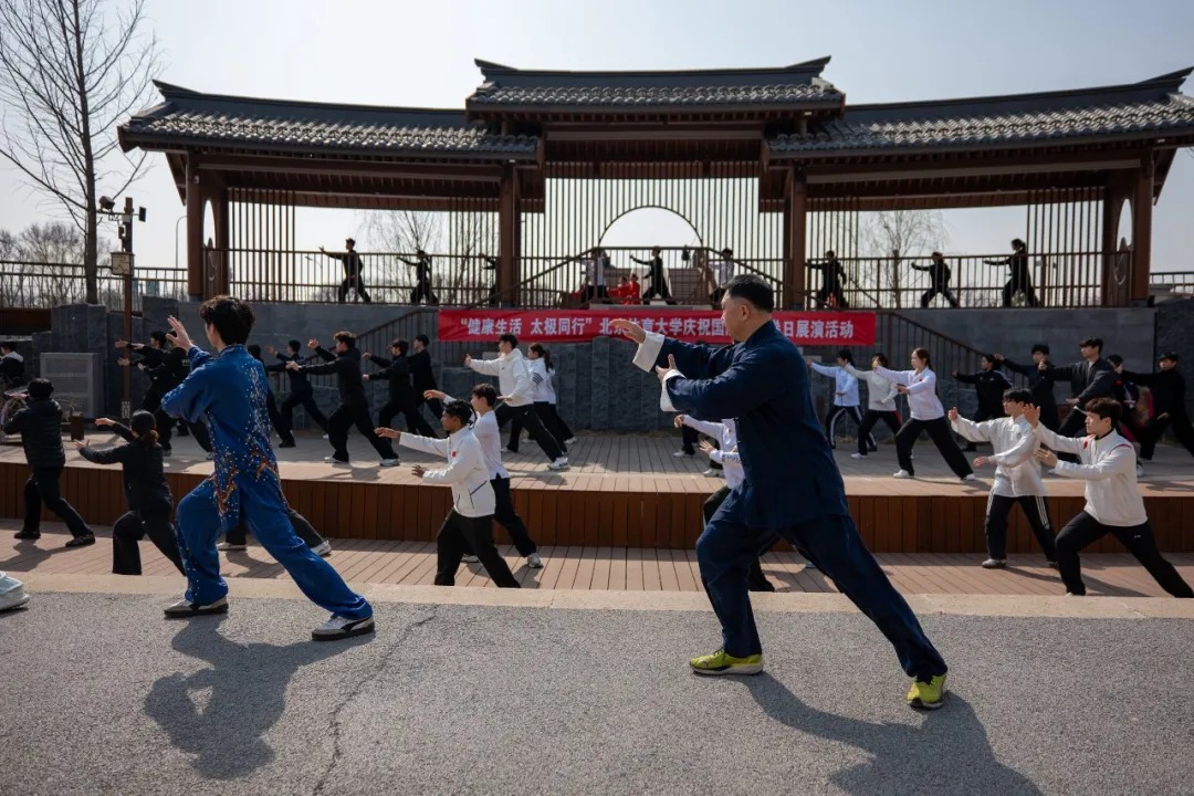 f9a744d567014be0a94c4873ff21b07c.jpg f9a744d567014be0a94c4873ff21b07c.jpg